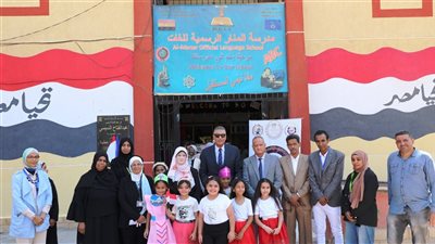 محافظ أسوان يواصل جولاته مع إنطلاق العام الدراسى الجديد