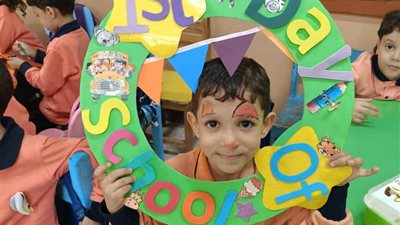 تعليم القاهرة تواصل استقبال طلابها في أجواء ترحيبية لليوم الخامس على التوالي