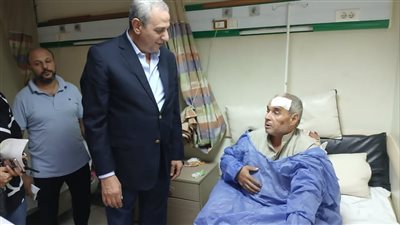 محافظ الغربية يتوجه إلى مستشفى المحلة العام لمتابعة حالات المصابين في حريق مصبغة المحلة