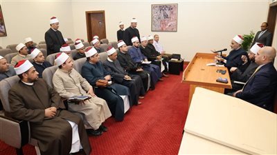 وزير الأوقاف يجتمع بمسئولي الإرشاد الديني ونشر الدعوة بالمديريات الإقليمية