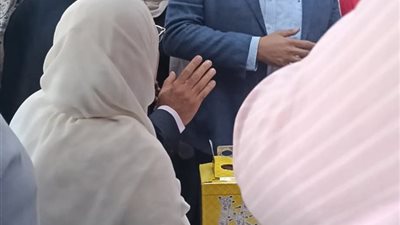 محافظ القليوبية يتفقد القافلة الطبية المجانية بطوخ ويؤكد دعم الخدمات الصحية للمواطنين