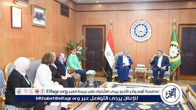 محافظ الدقهلية يستقبل المستشارة أمل عمار والفنانة صفاء أبو السعود تمهيدًا لاحتفالية (معًا بالوعي نحميها ) 