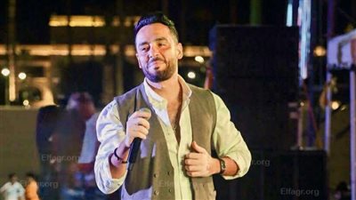 رامي جمال يشعل حفل تخرج طلاب «الخدمة الاجتماعية» بحديقة أنطونيادس بالإسكندرية