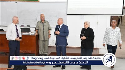 رئيس جامعة قناة السويس يتابع انتظام 900 طالب بكلية العلوم