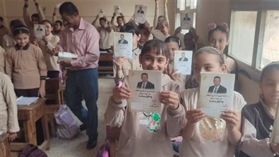 دعاية انتخابية بين أيادي طلاب المنوفية.. و«التعليم» تتدخل |القصة كاملة