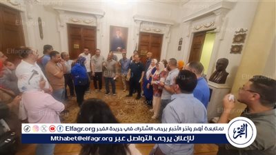 صحفيو الوفد يطالبون السيسي بالتدخل العاجل