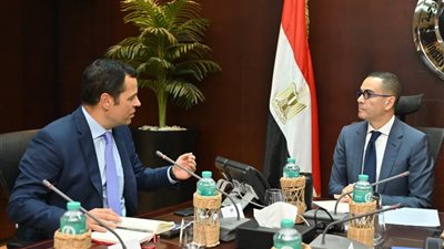 وزير الاستثمار يستعرض مع وفد صندوق النقد الجهود المبذولة لدعم وتحسين مناخ الاستثمار 