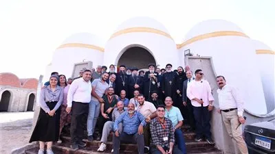 البابا تواضروس يفتتح نادي الإيمان بالبداري ويلتقي محافظ أسيوط