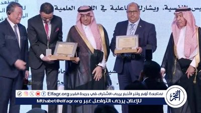 فوز أستاذ بكلية التربية بجامعة أسيوط بجائزة الملك عبد الله بن عبد العزيز العالمية للترجمة