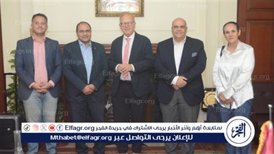 قصر العيني يستقبل عميد كلية الطب بجامعة 