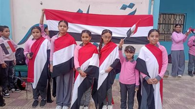 طلاب تعليم القاهرة يحتفلون بالذكرى الـ52 لانتصارات أكتوبر المجيدة