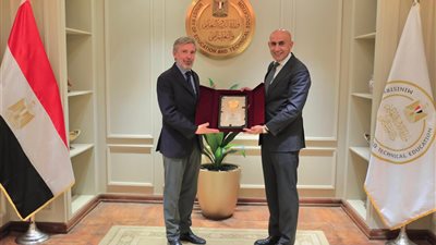 وزير التعليم يلتقي السفير الإيطالي قبيل انتهاء فترة عمله بالقاهرة..ويشيد بالتعاون المثمر 