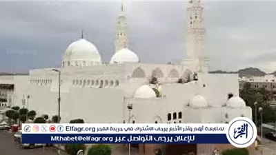 خادم الحرمين يأمر بفتح مسجد القبلتين بالمدينة المنورة على مدار 24 ساعة