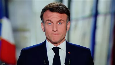 عاجل| أزمة سياسية تضرب فرنسا.. استطلاعات الرأي تكشف تراجع شعبية ماكرون بشكل غير مسبوق 