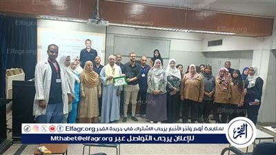 جامعة أسيوط تنظم ندوة للعمال ومساعدي الخدمات الصحية 