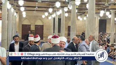 شيخ الأزهر ووزير الأوقاف يتقدمان صلاة الجنازة على الدكتور أحمد عمر هاشم