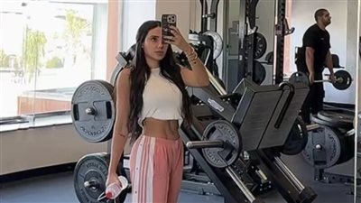 مي القاضي تشعل السوشيال بإطلالة رياضية جريئة تكشف عن رشاقتها وجمالها الطبيعي داخل الجيم