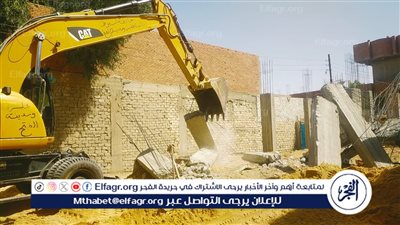 تعدي على الأراضي الزراعية وأملاك الدولة.. إزالة 22 حالة تعدي فى أسيوط 