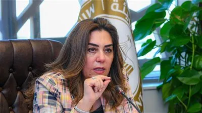  منال عوض تتوجه إلى مدينة أبوظبي للمشاركة فى المؤتمر العالمي للحفاظ على الطبيعة