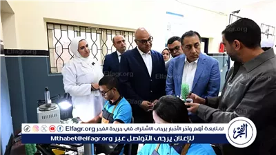 عاجل- رئيس الوزراء يتفقد مدرسة 