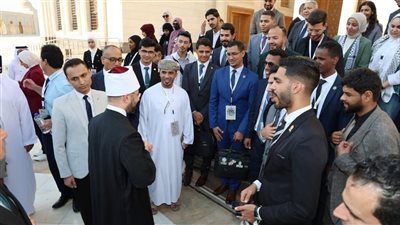 برعاية الرئيس السيسي.. وزير الأوقاف يلتقي وفد شباب البرلمان العربي
