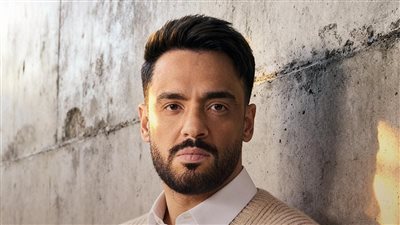 رامي جمال يقترب من نصف مليون مشاهدة ويتصدر التريند بأغنية 