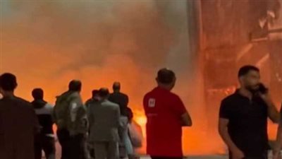 السيطرة على حريق مصنع ملابس بشبين القناطر دون خسائر بشرية