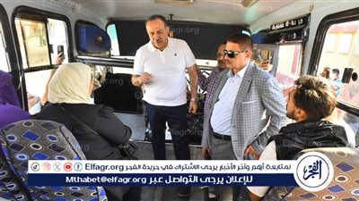محافظ أسيوط يتفقد مواقف السرفيس ومحطات الوقود لمتابعة الالتزام بالتعريفة الجديدة