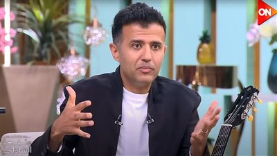 دفعته للعلاج النفسي.. تجربة حمزة نمرة مع إصابة نجله بمرض غامض