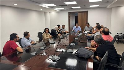 مسئولو جهاز مدينة القاهرة الجديدة يلتقون عددًا من سكان المدينة لمناقشة مطالبهم ومقترحاتهم