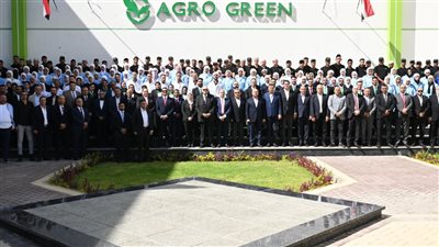 وزير الصناعة والنقل يفتتح مصنعًا لتصدير الحاصلات الزراعية و3 خطوط إنتاج دوائية بمصنع لمستحضرات التجميل بالمنطقة الصناعية بجمصة