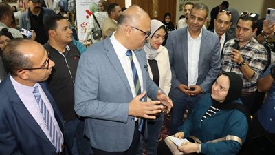 محافظ القليوبية يفتتح ملتقى توظيفي يوفر 3500 فرصة عمل بمشاركة 35 شركة بنادي قليوب