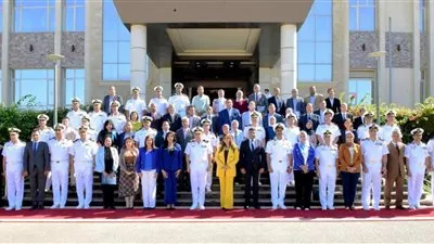 القوات البحرية تحتفل بعيدها الثامن والخمسين 