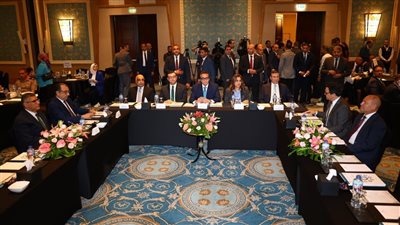 محافظ الجيزة يشارك في مؤتمر إطلاق الاستراتيجية الوطنية للعمران والبناء الأخضر