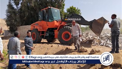  إزالة 14 حالة بناء مخالف فى حملة مكبرة بمدينة الطود بالأقصر