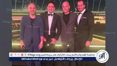 عزيز الشافعي يشارك متابعيه لحظة استثنائية من حفل “جرامي” أمام الأهرامات: ليلة موسيقية خالدة تجمع الشرق والغرب