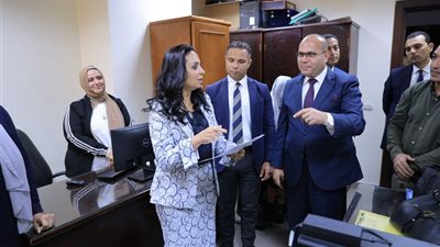 وزيرة التضامن الاجتماعي تتابع منظومة الرعاية الأسرية وتشهد تسليم دفعة جديدة من الأطفال لأسر بديلة كافلة