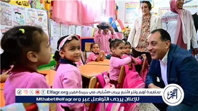 عاجل- مدبولي يفاجئ مدرسة بالسويس خلال جولته ويتفقد انتظام الدراسة والنظافة