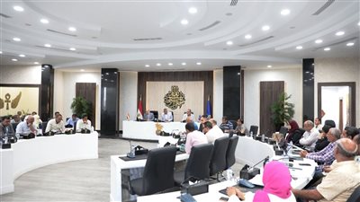 محافظ أسوان يمنح مهلة أخيرة لأصحاب طلبات التقنين حتى نهاية أكتوبر لتوفيق أوضاعهم