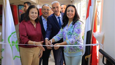 وزيرة التضامن الاجتماعي تفتتح وحدة العلاج الطبيعي بدار الهنا لرعاية المسنين بالجيزة