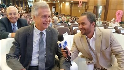«الفجر» تحاور الدكتور أشرف سليم: مبادرة صحة المرأة أنقذت آلاف السيدات من المراحل المتقدمة لسرطان الثدي