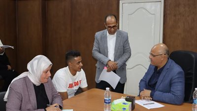 محافظ القليوبية يوجّه التنفيذيين بسرعة الاستجابة لشكاوى المواطنين خلال اللقاء الجماهيري