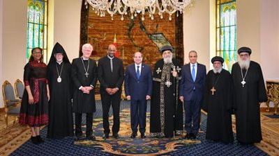 الرئيس السيسي يستقبل قداسة البابا تواضروس ووفد مجلس الكنائس العالمي