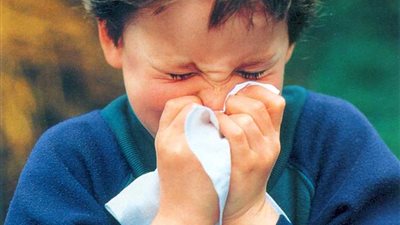 نزلات البرد ومناعة الجسم.. معركة الشتاء الخفية التي تحتاج استعدادًا مبكرًا