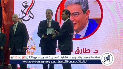 وزارة الشباب والرياضة تُكرم نقيب الإعلاميين لدوره البارز في معركة الوعي ودعم الشباب