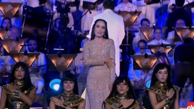 شريهان تتألق في حفل افتتاح المتحف المصري الكبير.. وتقدم عرض استعراضي