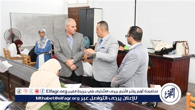 رئيس جامعة قناة السويس يتفقد سير امتحانات 