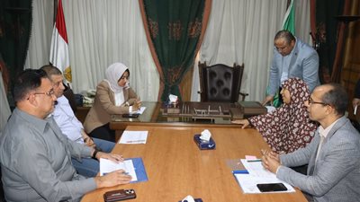 نائب محافظ القليوبية تعقد اللقاء الجماهيري الأسبوعي لحل مشكلات المواطنين