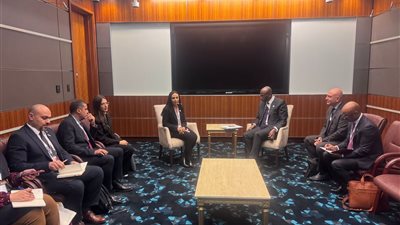 وزيرة التضامن الاجتماعي تلتقي مساعد المفوض السامي للاجئين لشؤون العمليات بالأمم المتحدة 