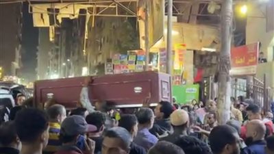 أداء صلاة الجنازة على الجثامين الـ6 ضحايا حريق شقة شبرا الخيمة